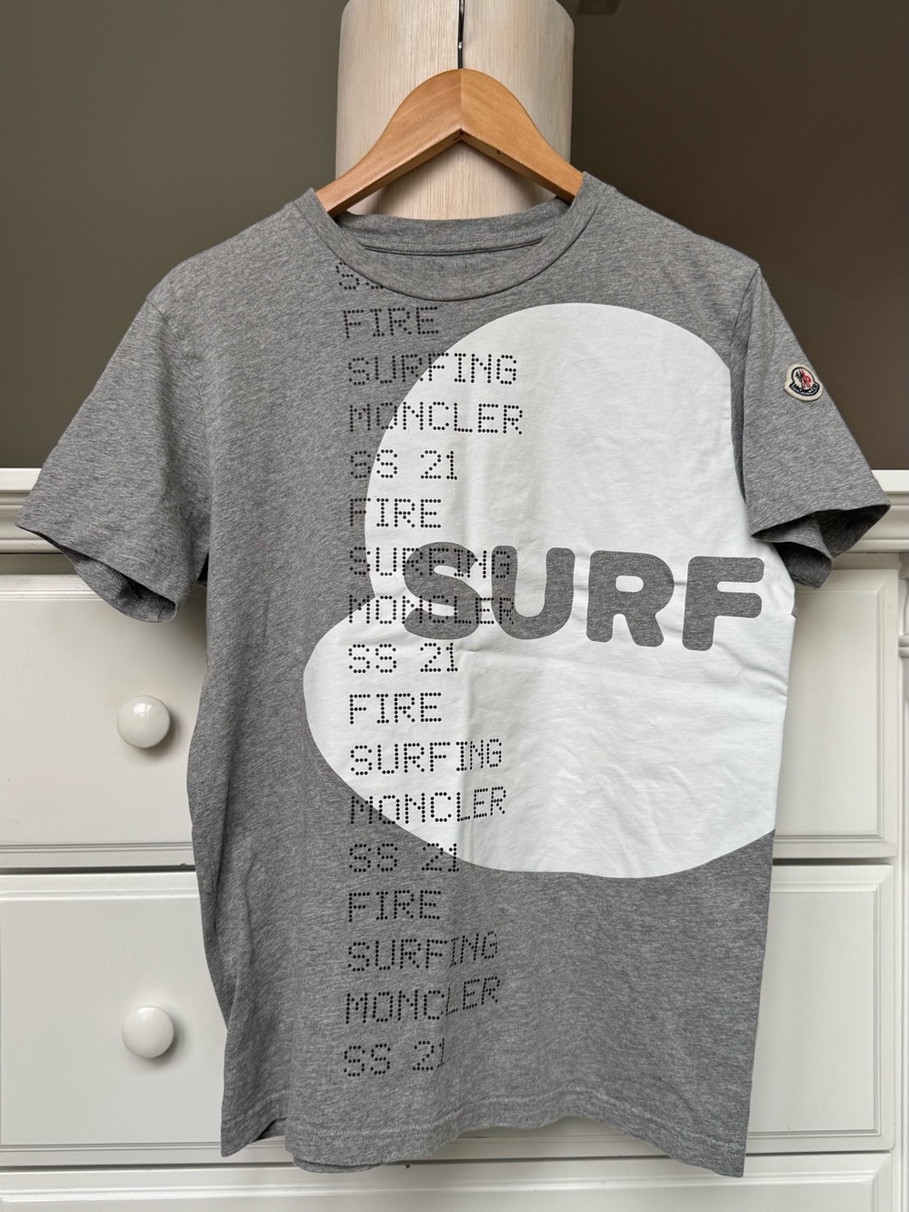 MONCLER Surf Graphic T-Shirt Gray